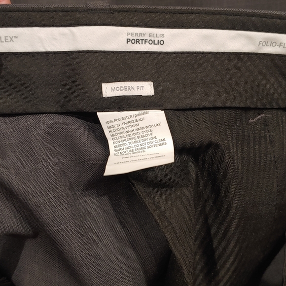 Kenneth Cole modern fit grey slacks - Picture 2 of 2
